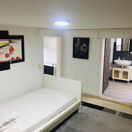 Monteurwohnung, 2 Zimmer, Kueche,Bad Staufenberg  Kültér fotó