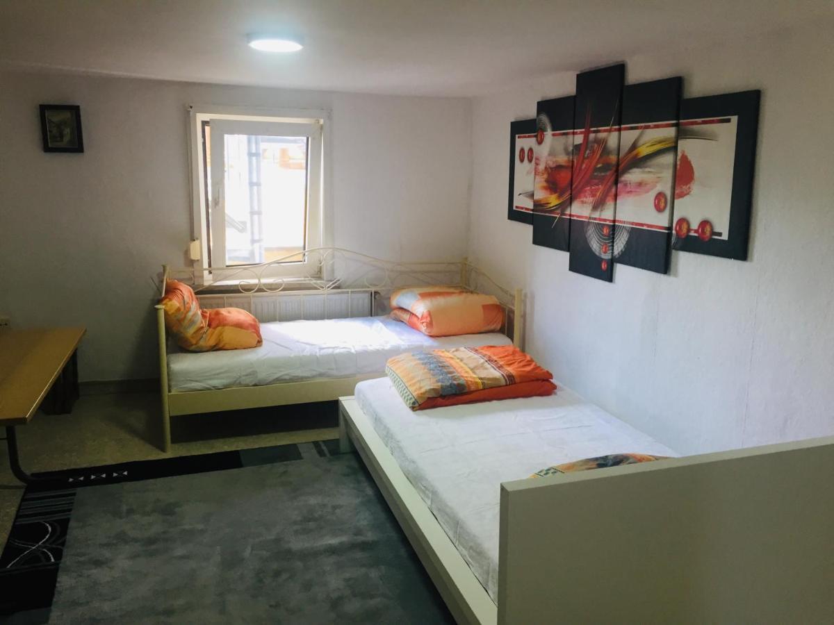 Monteurwohnung, 2 Zimmer, Kueche,Bad Staufenberg  Kültér fotó
